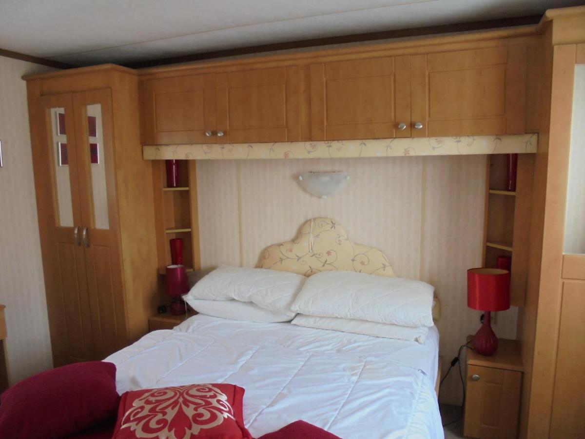 Golden Sands: Arizona Gs 6 Berth, Access To The Beach إنغولدميلز المظهر الخارجي الصورة
